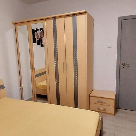 Amore 2- New Apartment In Top Center Varna Luaran gambar