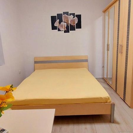 Amore 2- New Apartment In Top Center Varna Luaran gambar