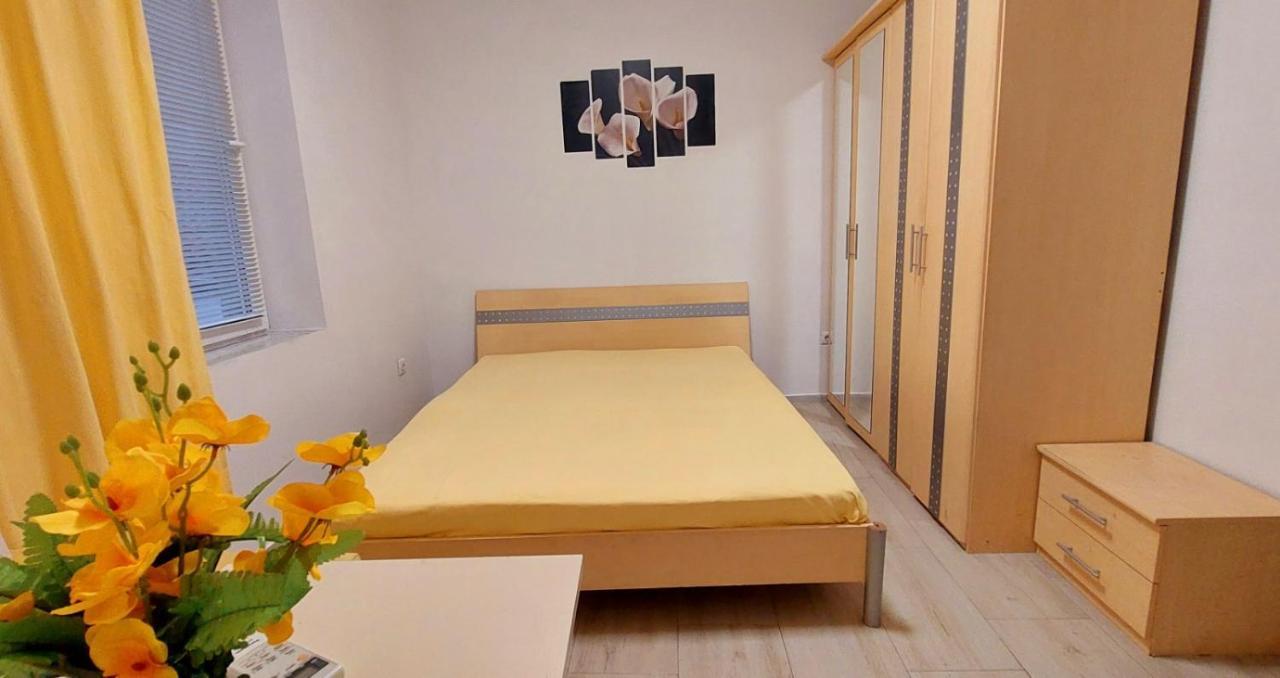 Amore 2- New Apartment In Top Center Varna Luaran gambar
